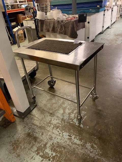 Vets Table/Height adjustable/Frame